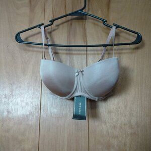 New Look 32D Beige Padded Underwired Strapless Bra Back Closure NEW